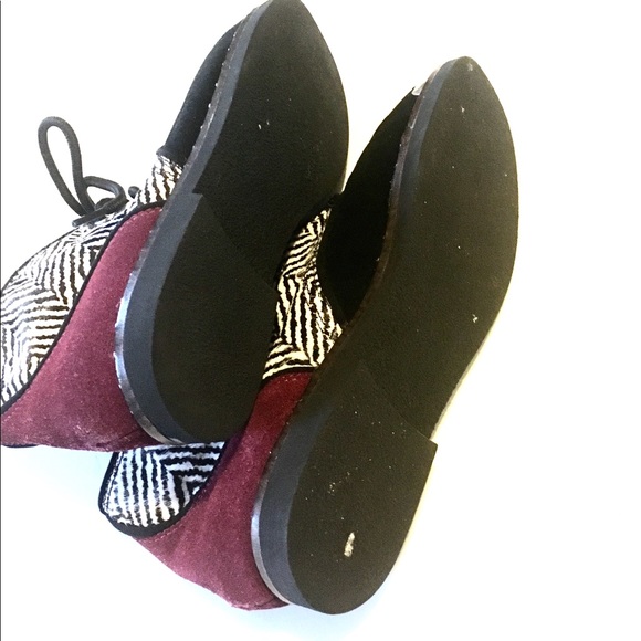 Very Volatile Zebra Print Bootie - Picture 6 of 6